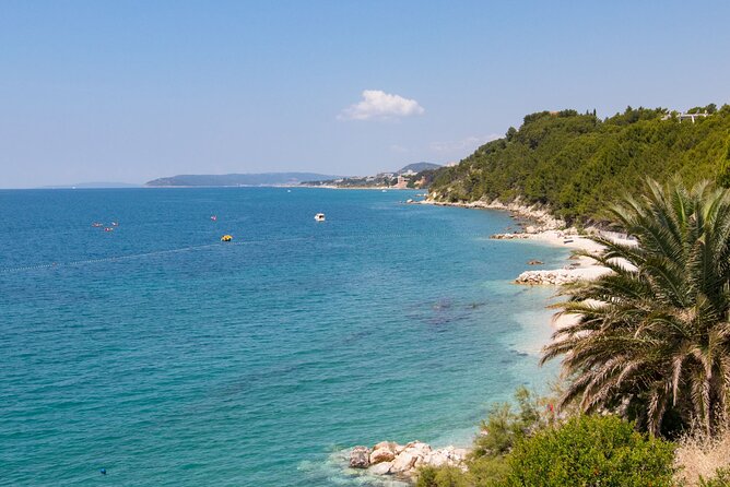 Kayaking in the Adriatic Sea with Snorkeling from Podstrana - The 6-meter cliff jump break, and how to decide on the spot