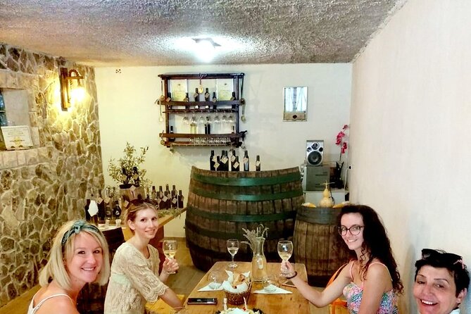 Krka National Park Tour with tour Guide & Wine tasting from Split & Trogir - Skradin Break and Wine Tasting: The Part Many People Remember