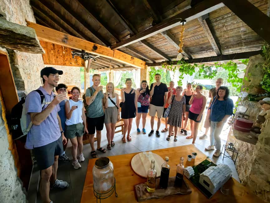 Krka waterfalls tour with lunch from Split - Entering Krka National Park: self-guided time with clear limits