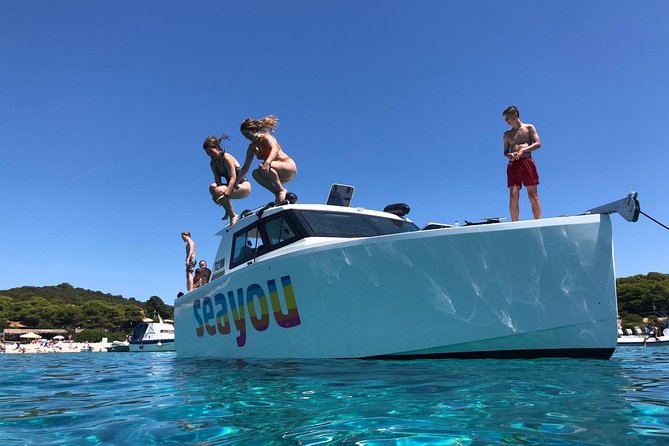 Luxury Blue Cave, Hvar and Vis Boat Tour from Split and Brac - How Komiža on Vis Fits In (And When It Might Not)