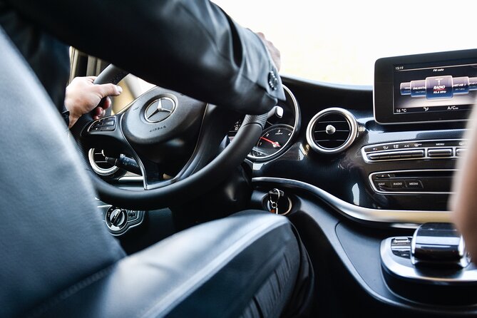 Luxury private transfer: Split airport to Split - A luxury transfer that feels like the first win of your trip
