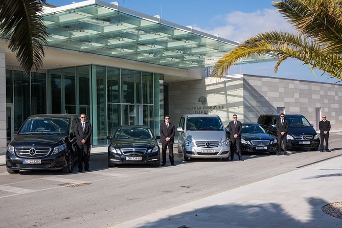 Luxury private transfer: Split airport to Split - 24/7 service in Split, even when flights get weird