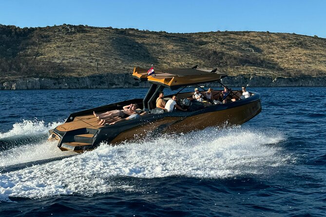 Mesmerable Blue Lagoon & Island Hopping - Private Adriatic Escape - A simple packing checklist for Adriatic sun and water