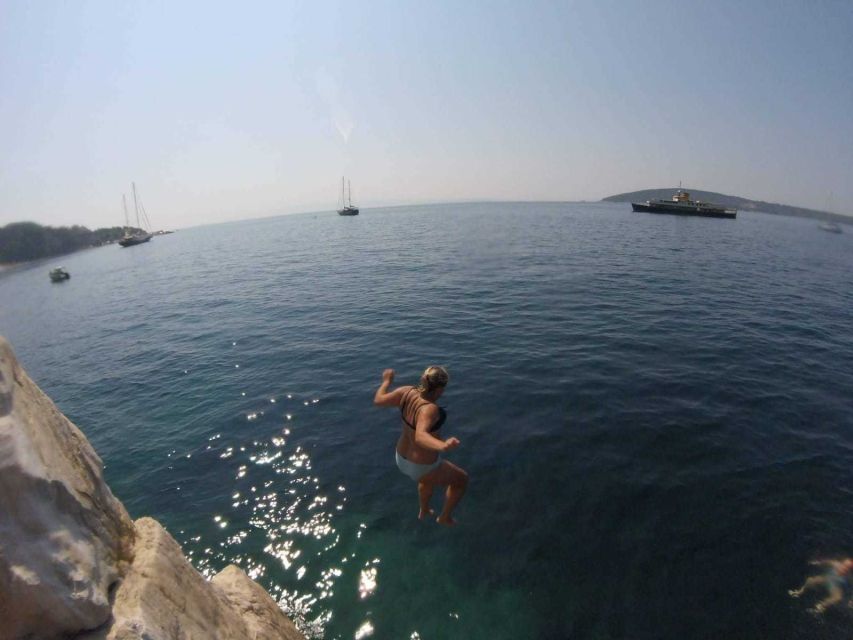Morning Split Sea Kayaking Tour - The Water Stops: Swimming and Snorkeling Where You Can Actually Use the Gear