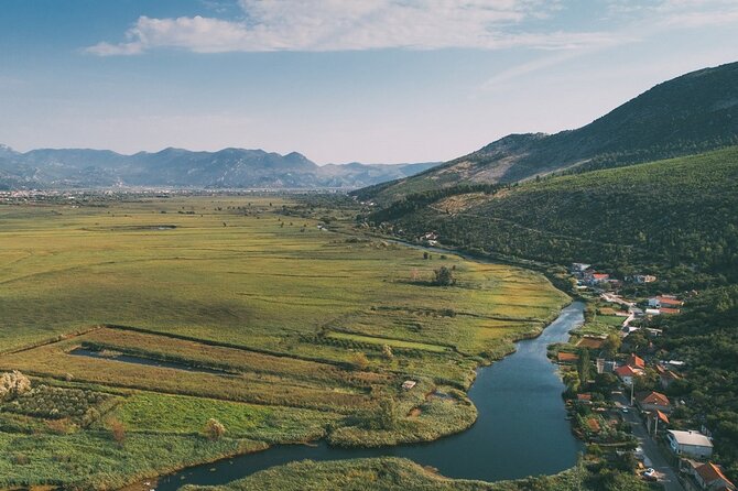 Neretva Valley Delight: Half-Day Journey Through Croatia's Gem - Lunch in Vid: fish or meat, home-baked bread, and red wine pairing