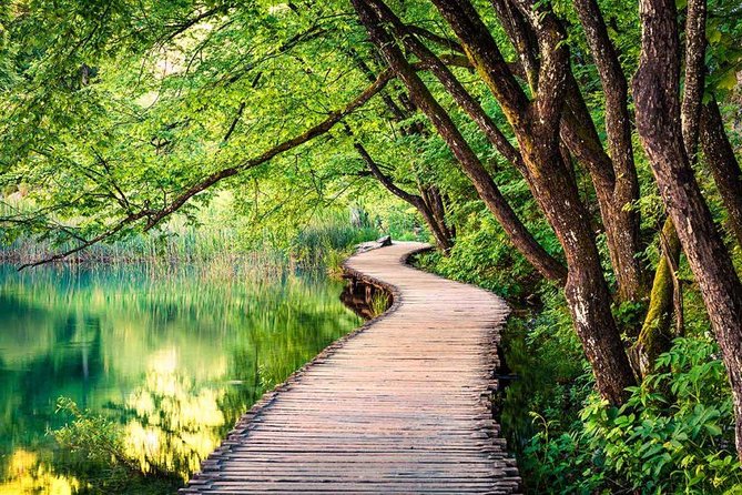 Plitvice Lakes National Park Day Trip from Omiš - Inside the Park: Your Guided Route Starts With a Real Welcome
