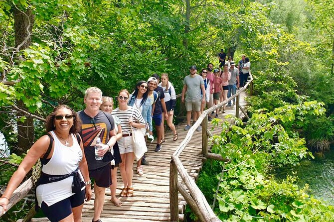 Plitvice Lakes National Park Guided Day Tour from Split - Arriving at the park and starting with the Upper Lakes
