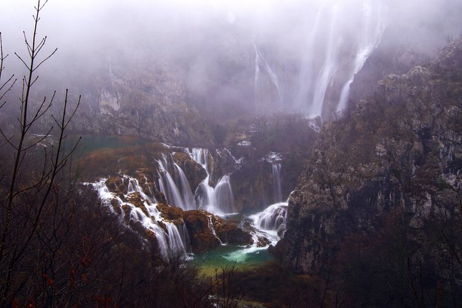 Plitvice Lakes Private Guided Tour from Split - The Drive and the Morning Setup: Air-Conditioned, With Wi-Fi