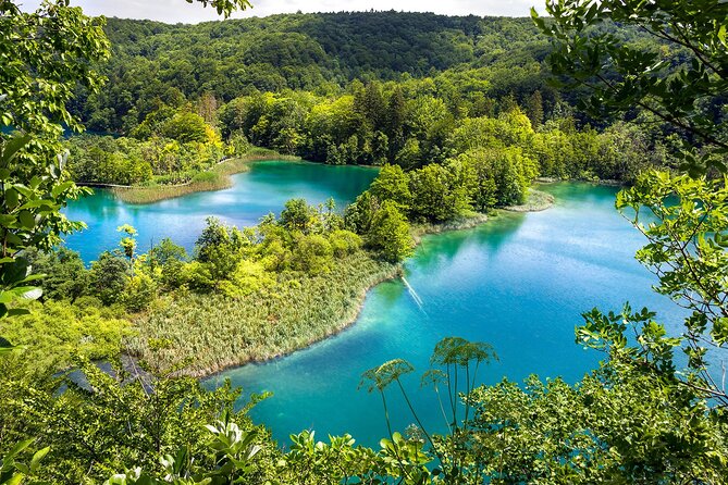 Plitvice Lakes Tour from Split with Entrance Ticket included - 7 Hours on the Bus, 4 Hours at the Lakes