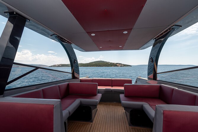 Private Blue Cave & 5 Islands Tour - VIP Experience - Hvar: ending on one of the most popular islands