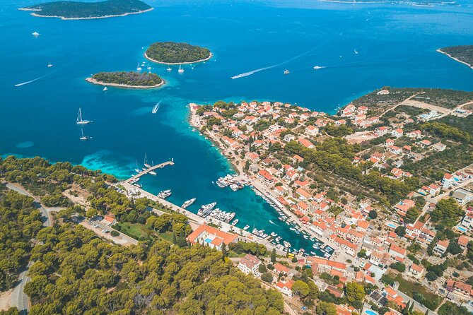 Private Blue Cave and 5 Island Tour - Stop 2: Bisevo and Porat Beach, Sand Time With Two Cafés