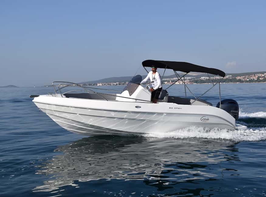 Private Blue Lagoon & 3 Islands Tour from Split - The Route in Real Time: 5 Hours, Four Water Legs, Three Stops