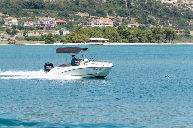 Private boat tour-custom itinerary from Split and Trogir - Price, boat size choices, and what you pay on top of the base rate