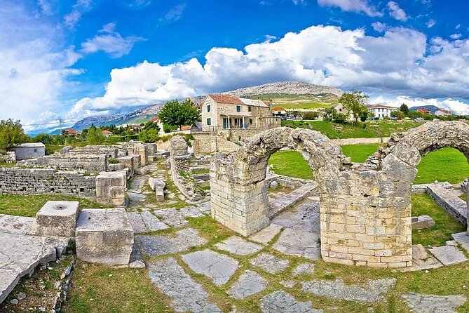 Private Day Trip - Klis-Salona-Trogir - Trogir Old Town: a gentle two-hour finale with real atmosphere