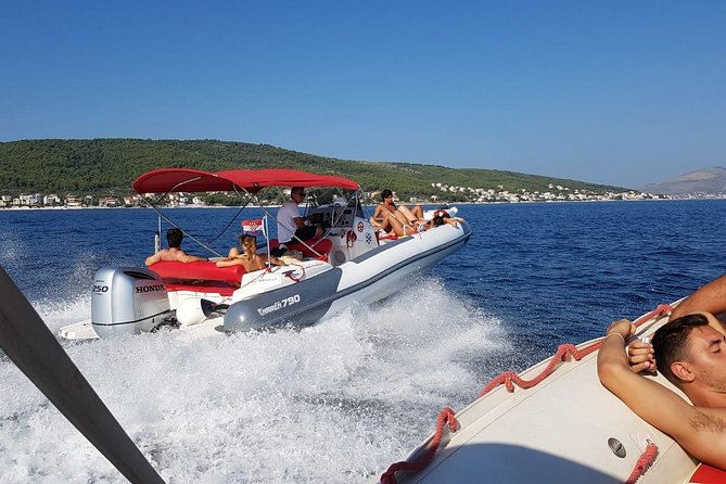 Private Full-Day 3 islands tour with snorkelling - The feel of a private sea day from Split