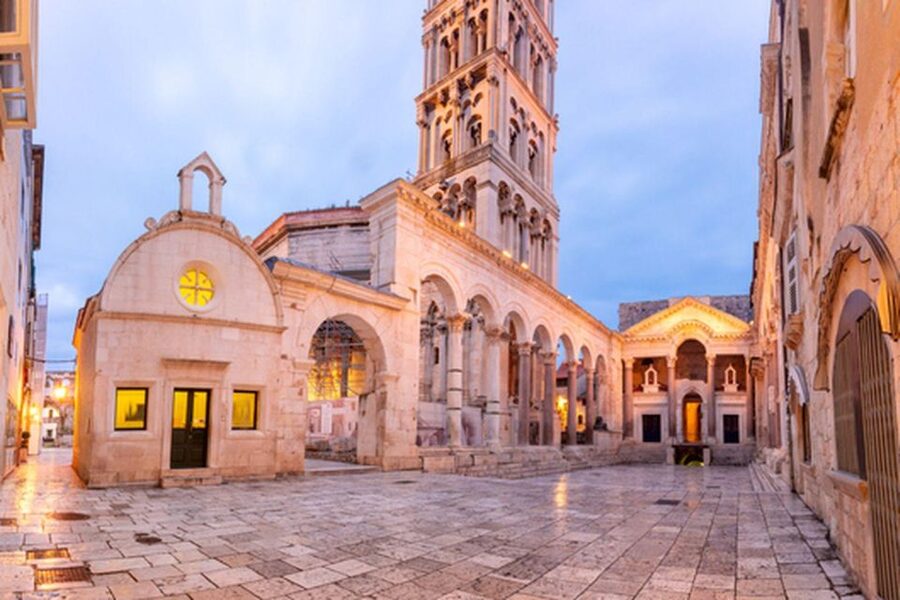 Private Grand Jewish with Split Heritage Tour - Should you book the Private Grand Jewish with Split Heritage Tour?