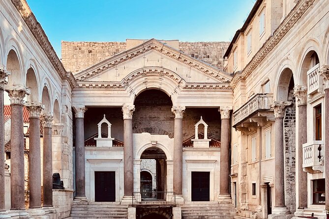Private Grand Tour of Split - Meštrović Gallery: a short ride, a big artistic contrast