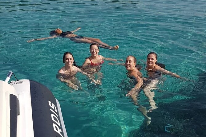 Private Half-Day Boat Tour from Split to Hvar & Pakleni Islands - On-Board Comfort: What’s Included, What You Should Bring