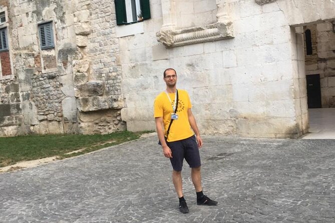 Private History and Trivia Walking Tour by a Local Guide - Peristyle Square, the Palace’s Central Stage