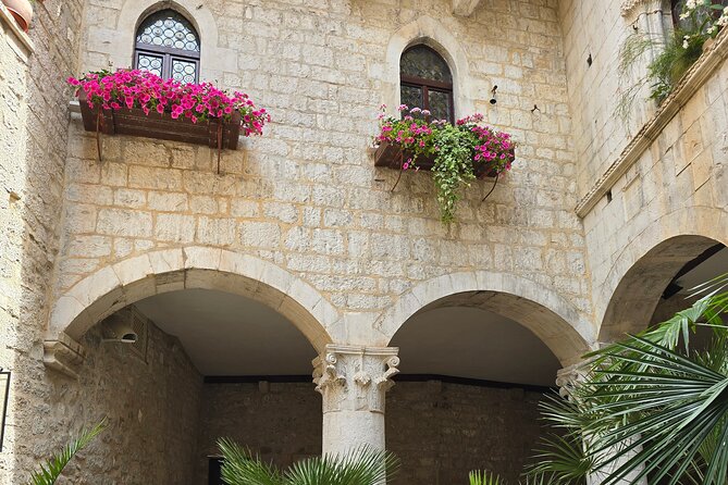 Private History and Wine Tour in Trogir and Klis - Central Square to Riva Promenade: the heart of town, then the sea air