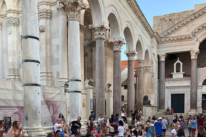 Private History Split Walking Tour in Italian - Small group - Fruit Square (Trg Brace Radic): Venice, a citadel, and Marulić