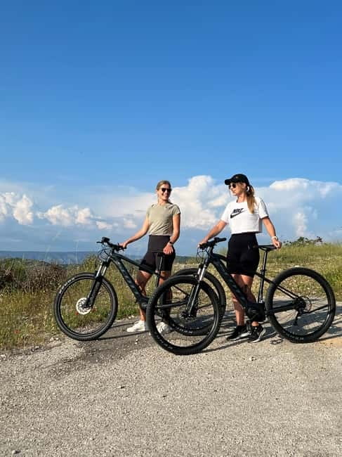 Private Hvar Island E-Bike Tour (Self Guided) - How this private self-guided Hvar e-bike tour works