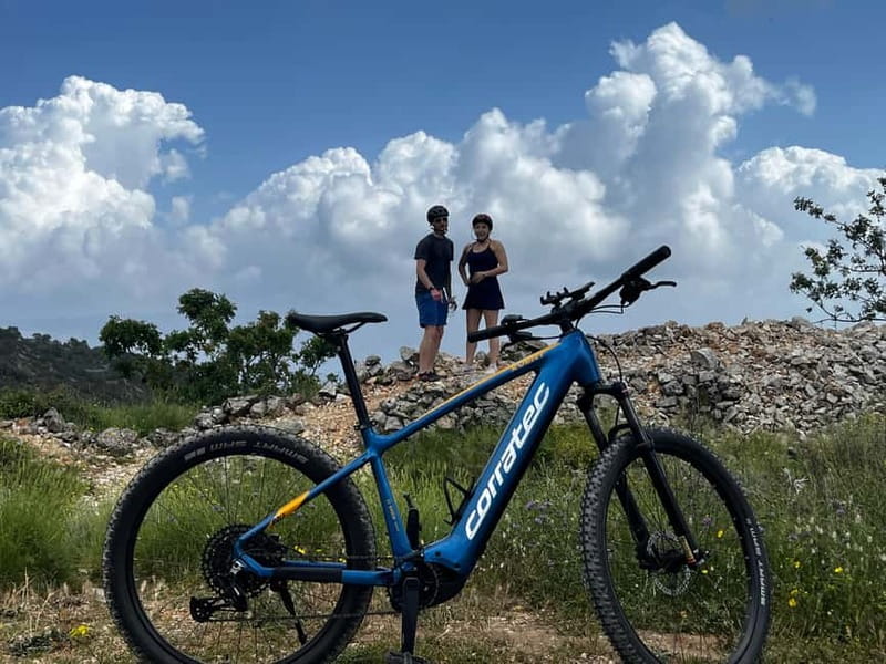 Private Hvar Island E-Bike Tour (Self Guided) - Who should book this Hvar e-bike day