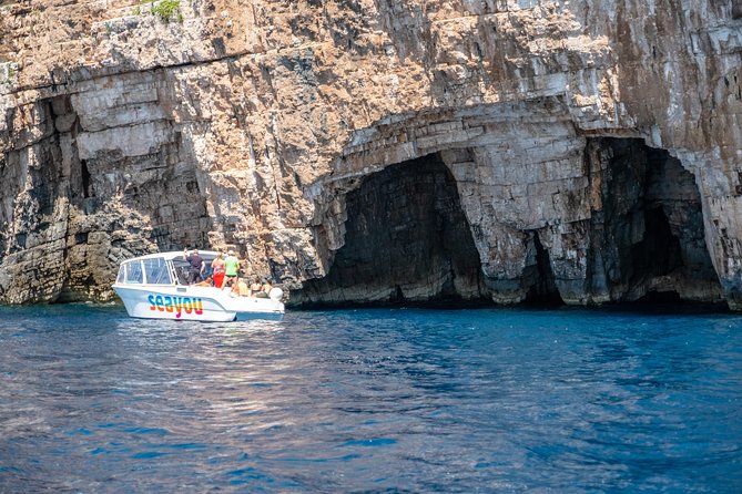 Private Luxury Boat tour for 12 from Split, Brac, Trogir, Hvar - Hvar Beach: scenery, fame, and real time to enjoy it