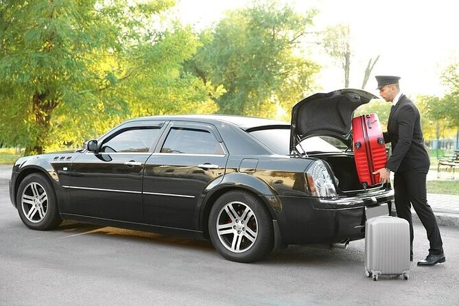 Private One-way Transfer from Split Airport to Split - The Ride: Air Conditioning and Comfort After Your Flight