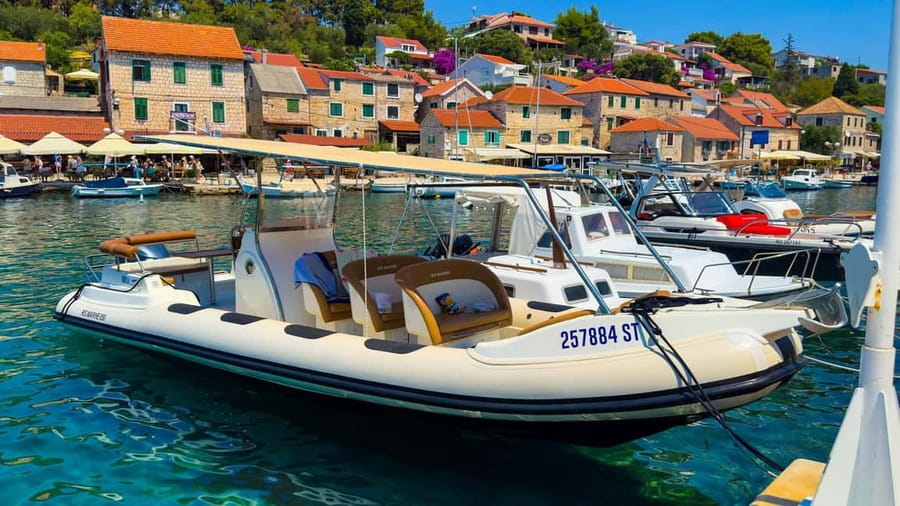 Private Speedboat Tour: Blue Lagoon & 3 Islands from Split - Who this private speedboat tour suits best