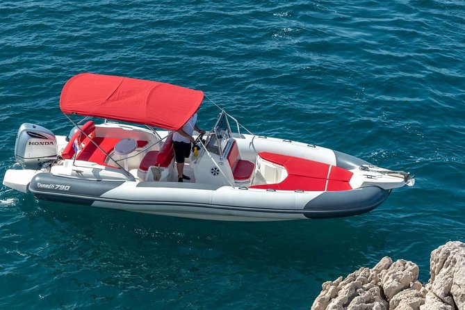 Private speedboat tour to Blue cave, Vis and Hvar - What You Get on Board: Snacks, Gear, Towels, and Real Comfort