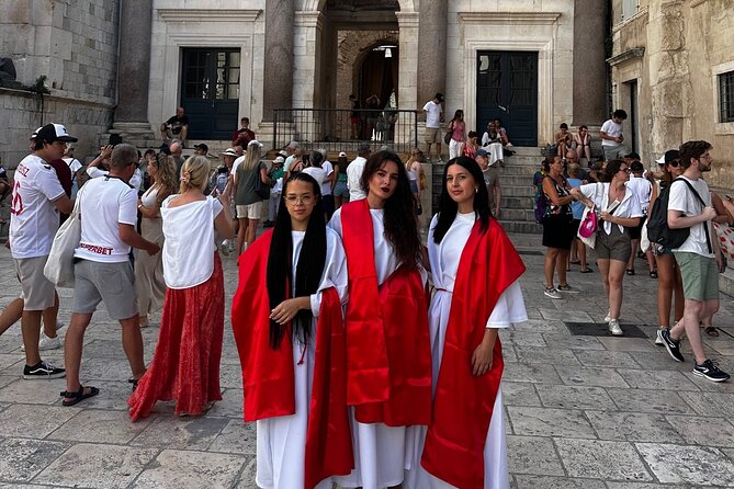 Private Split Tour; Walk like a true Roman Emperor & Empress - Practical tips to make your Roman emperor walk smoother