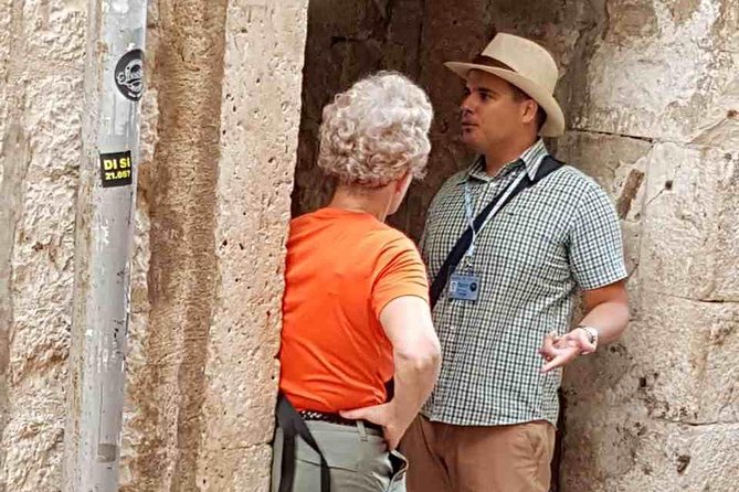 Private Split walking tour - Game of Thrones substructures: what to watch for and what to ask