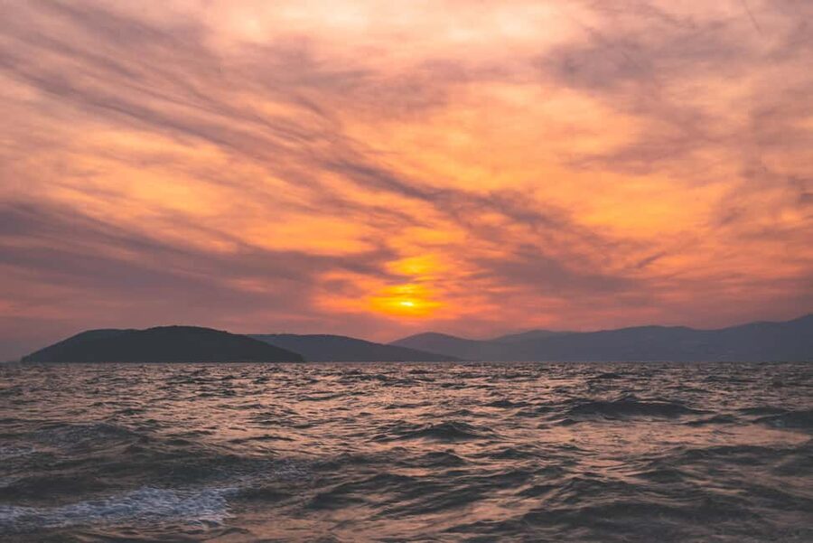 Private Sunset Boat Tour with Music and Wine - Should you book this Private Sunset Boat Tour with Music and Wine?
