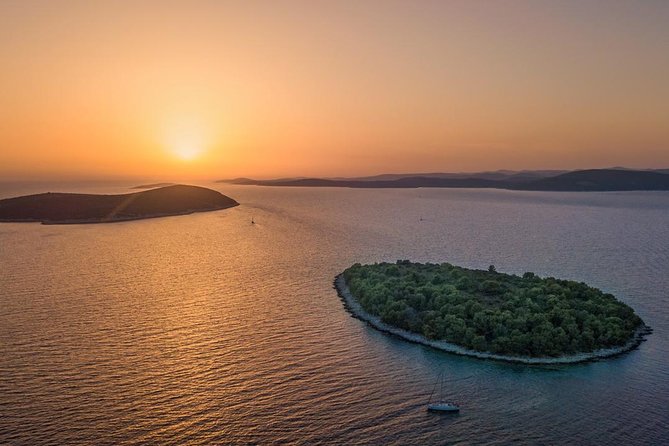 Private Sunset tour on the speedboat in village Maslinica, island Solta - Key things to know before you go