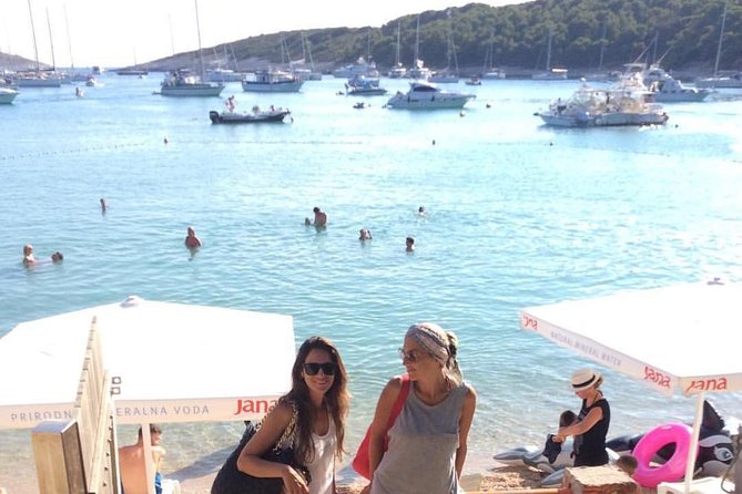 Private Tour(Hvar Town, Pakleni Islands and Solta Island Tour) - What the crew and service style add to the day