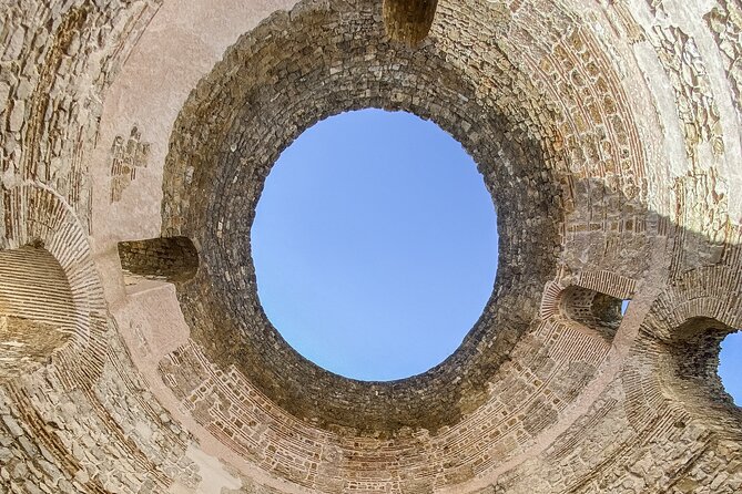 Private Tour of Split with Food & Wine Tasting - Ćevapčići stop and the Balkan story behind it