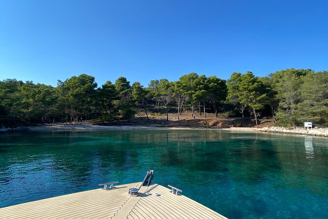 Private tour to Bol (Zlatni Rat), Jelsa and Vrboska on Hvar Island - Split to Brač in the morning: why this private format works