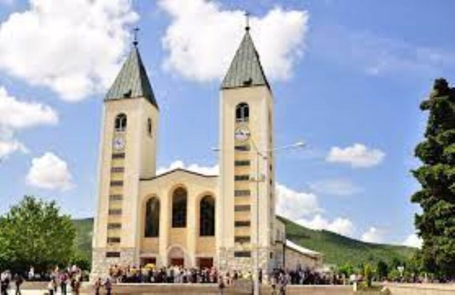 Private tour to Međugorje from Split and Trogir - The 90-minute coach rides, and how to use them