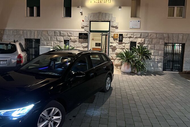 Private Transfer from Split Airport to Split - Dropping you in Split: your address, your pace