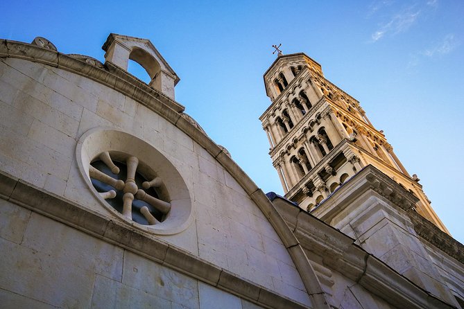 Private Walking Tour of Split with a Local - Vestibulum: a round hallway with sound in the air