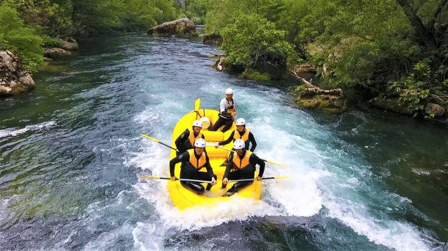 Rafting on the Cetina river - Arriving at Rafting Pinta, what sets the tone fast