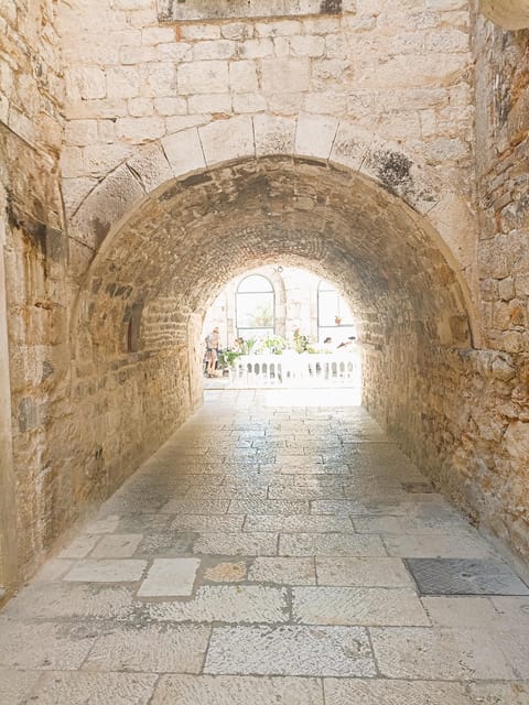 Relaxing walking tour Split - How a 90-minute Split center walk keeps the day easy