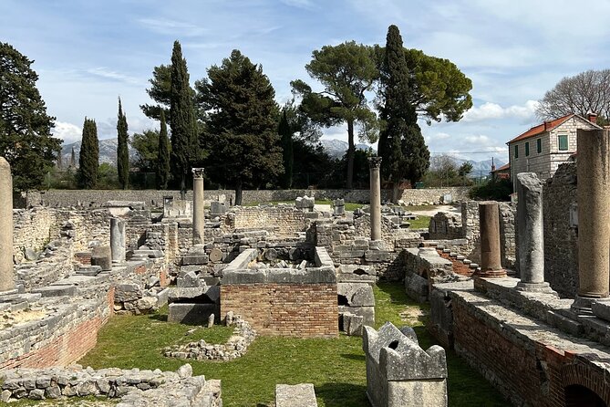 Salona & Amphitheater - Private guided tour - Admission incl. - Key highlights worth planning for