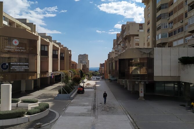 Small-Group Communist Tour of Split - Boutique group tour - Guides, Pace, and the Small-Group Advantage (Max 8)