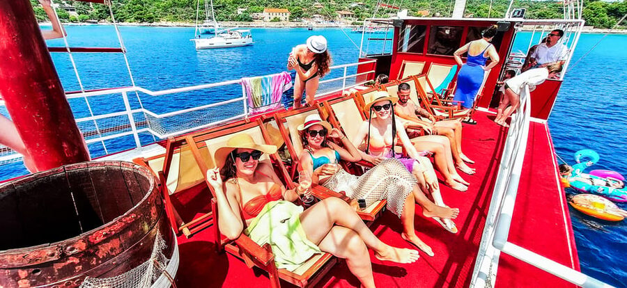 Split: 3 Island & Blue Lagoon Cruise with Lunch & Drinks - Blue Lagoon and St. Fumija Bay: Why This Swim Time Matters