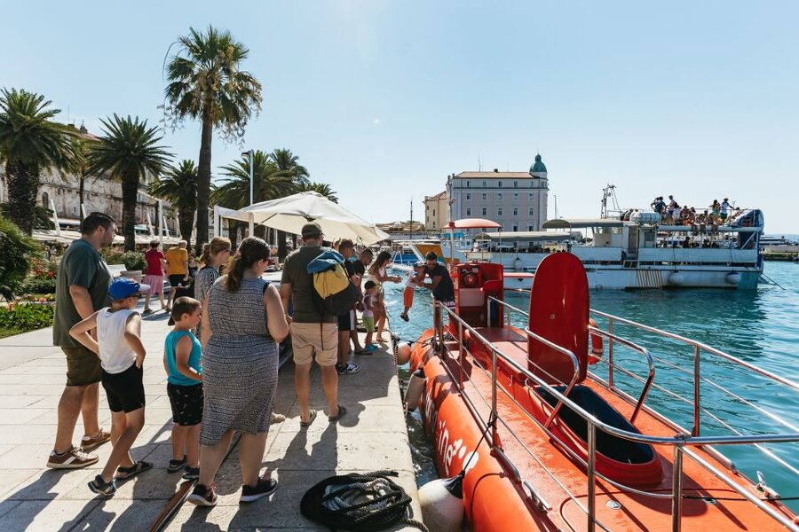 Split: 45-minute Semi-Submarine Trip - A 45-minute itinerary that actually changes scenes