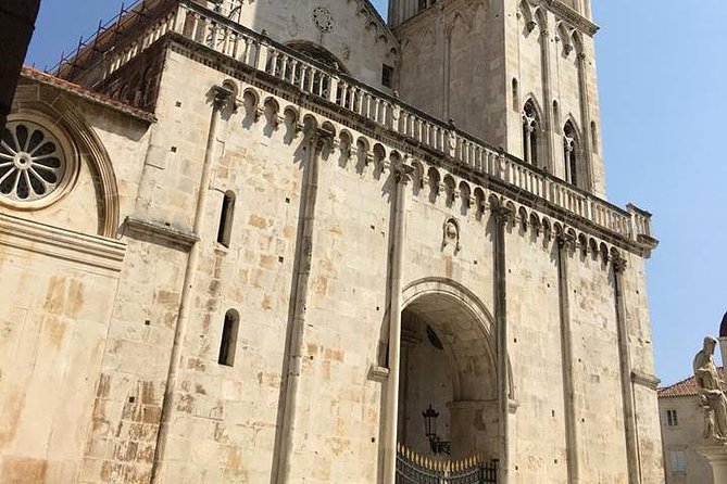 Split and Trogir private tour <em>ideal for cruise ship guests</em> – Cruise Day Without the Chaos, Split and Trogir Together’ /><br />
If your cruise stops in Split, this is a smart way to stretch one port day into two big wins. You start with a Roman anchor in the Diocletian area, then head to Trogir for that UNESCO old town walk that feels like a little time machine.</p>
<p><p>What makes the experience feel worth it is the rhythm. You are not just dropped off. You get a guide leading the key moments, then you get breathing room to explore at your own pace. That balance is especially valuable on cruise days when timing is always tight.</p>
</p>
<p><p>You will also appreciate the comfort factor. This is done in an air-conditioned vehicle, which matters if your day lines up with mid-day sun. Croatia can be gorgeous, but it can also be warm enough to turn sightseeing into a sweat test if you are not careful.</p>
</p>
<h2 id="getting-picked-up-near-the-cruise-port-and-how-to-not-get-swept-aside">Getting Picked Up Near the Cruise Port, and How to Not Get Swept Aside</h2>
<p><img width="670" height="446" decoding="async" src=