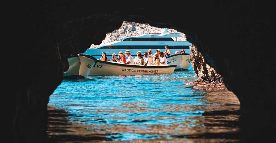 Split: Blue Cave and 5 Islands Tour - Meeting at Booker Travel and what your crew actually does