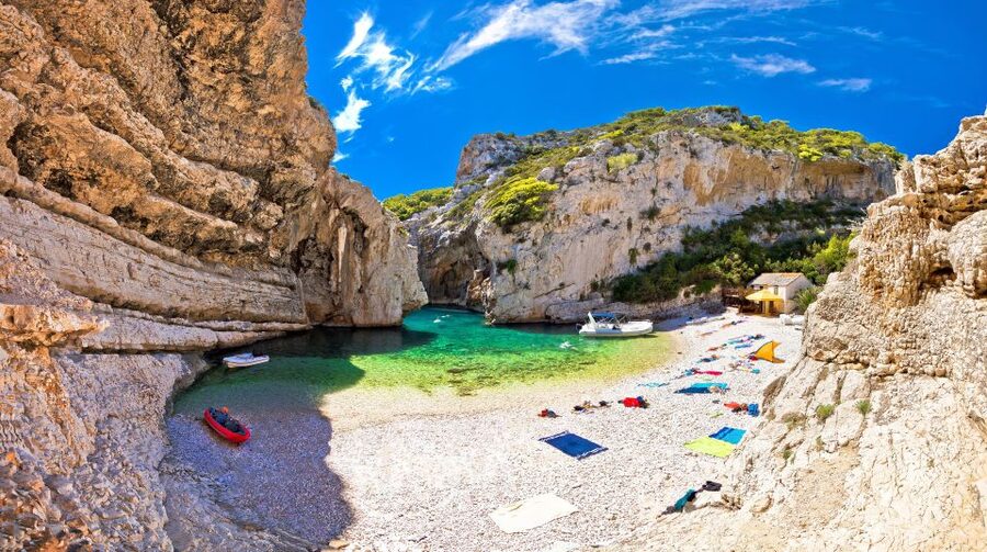 Split: Blue Cave & Hvar Small-Group Speedboat Tour - Comfort, safety, and packing tips that will save your day
